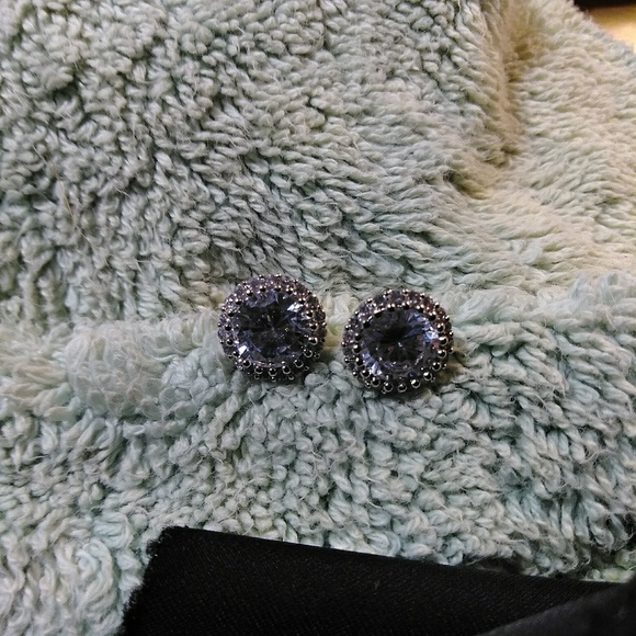 3c Flawless AAA CZ Post Earrings - Picture 2 of 4